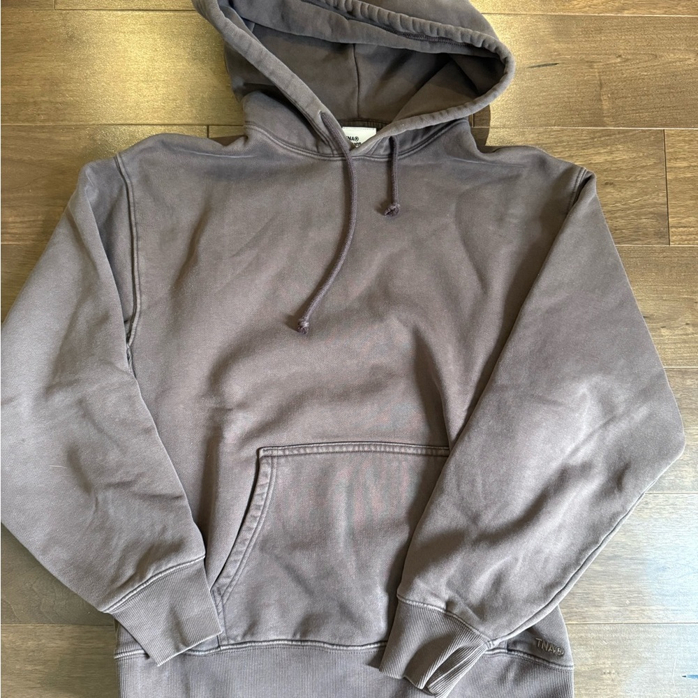 Aritiza Bronw TNA hoodie